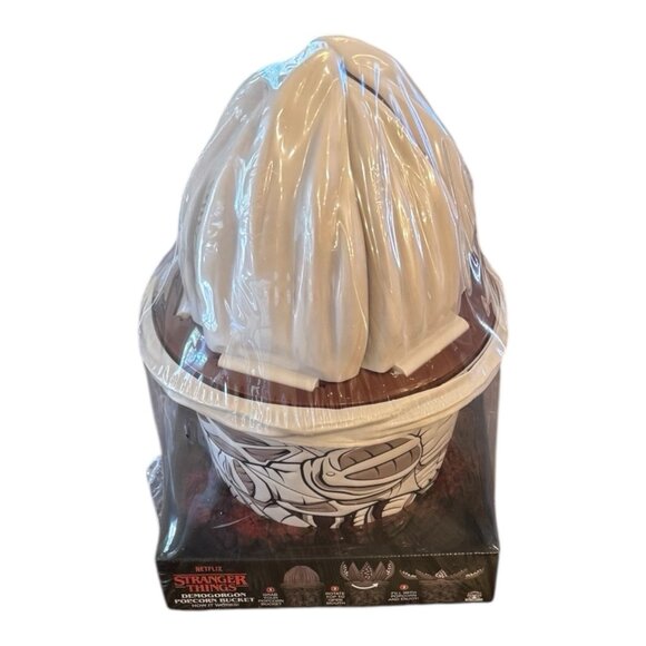 Limited Edition Stranger Things Demogorgon Popcorn Bucket Movie Theater Exclusiv - Picture 2 of 6